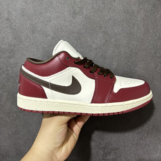 Nike Air Jordan 1 aj1 Low 全新配色 AJ1乔1低帮休闲板鞋 同步官方配色 市场唯一独家头层皮打 Nike Air Jordan 1 aj1 Low 全新配色 AJ1乔1低帮休闲板鞋 同步官方配色 市场唯一独家头层皮打