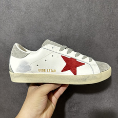 Golden Goose Deluxe Brand SStar来自意大利GGDB脏出天际的小脏鞋 潮复古板鞋,纯正的意大 Golden Goose Deluxe Brand SStar来自意大利GGDB脏出天际的小脏鞋 潮复古板鞋,纯正的意大