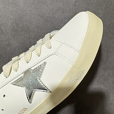 Golden Goose Deluxe Brand SStar来自意大利GGDB脏出天际的小脏鞋 潮复古板鞋,纯正的意大 Golden Goose Deluxe Brand SStar来自意大利GGDB脏出天际的小脏鞋 潮复古板鞋,纯正的意大