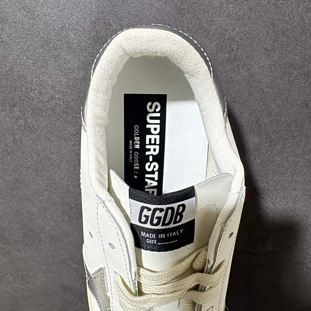 Golden Goose Deluxe Brand SStar来自意大利GGDB脏出天际的小脏鞋 潮复古板鞋,纯正的意大 Golden Goose Deluxe Brand SStar来自意大利GGDB脏出天际的小脏鞋 潮复古板鞋,纯正的意大