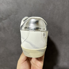 Golden Goose Deluxe Brand SStar来自意大利GGDB脏出天际的小脏鞋 潮复古板鞋,纯正的意大 Golden Goose Deluxe Brand SStar来自意大利GGDB脏出天际的小脏鞋 潮复古板鞋,纯正的意大