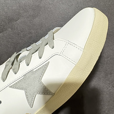 Golden Goose Deluxe Brand SStar来自意大利GGDB脏出天际的小脏鞋 潮复古板鞋,纯正的意大 Golden Goose Deluxe Brand SStar来自意大利GGDB脏出天际的小脏鞋 潮复古板鞋,纯正的意大