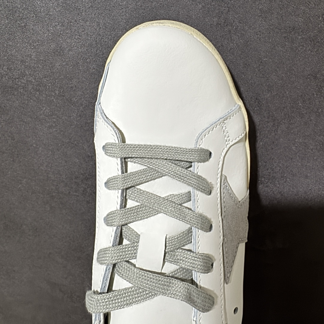 Golden Goose Deluxe Brand SStar来自意大利GGDB脏出天际的小脏鞋 潮复古板鞋,纯正的意大 Golden Goose Deluxe Brand SStar来自意大利GGDB脏出天际的小脏鞋 潮复古板鞋,纯正的意大