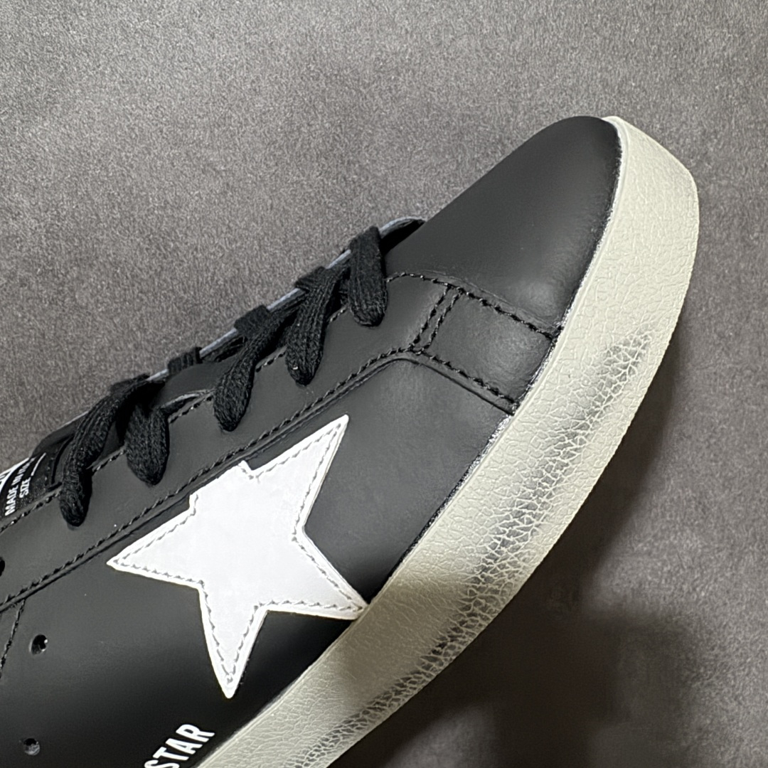 Golden Goose Deluxe Brand SStar来自意大利GGDB脏出天际的小脏鞋 潮复古板鞋,纯正的意大 Golden Goose Deluxe Brand SStar来自意大利GGDB脏出天际的小脏鞋 潮复古板鞋,纯正的意大