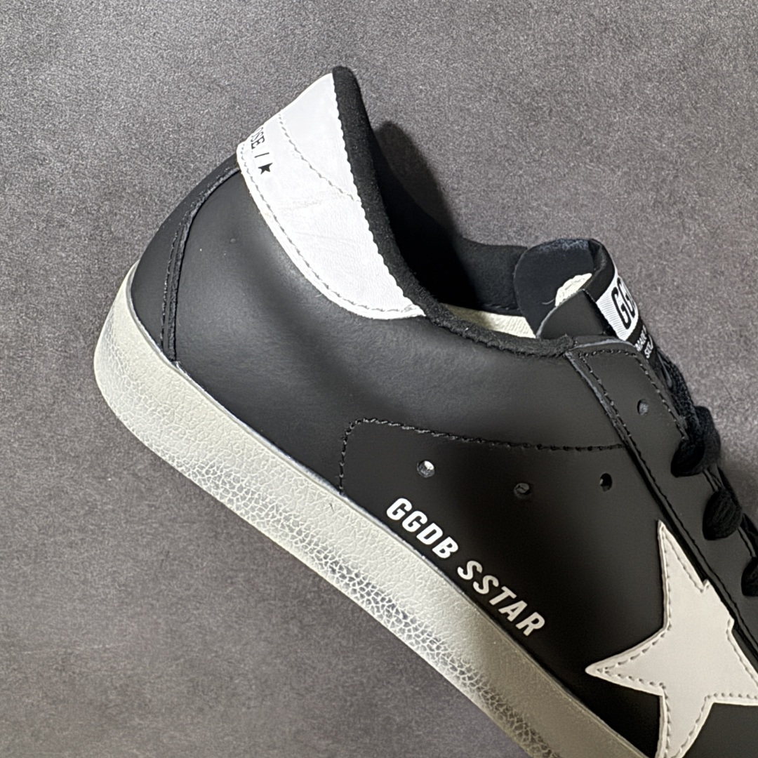 Golden Goose Deluxe Brand SStar来自意大利GGDB脏出天际的小脏鞋 潮复古板鞋,纯正的意大 Golden Goose Deluxe Brand SStar来自意大利GGDB脏出天际的小脏鞋 潮复古板鞋,纯正的意大