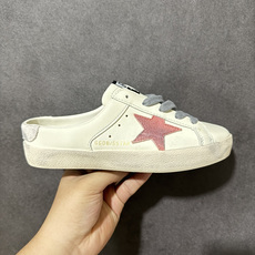 Golden Goose Super-Star 牛皮 做旧 舒适百搭 低帮半托板鞋 货号:G21D120 尺码:36-4 Golden Goose Super-Star 牛皮 做旧 舒适百搭 低帮半托板鞋 货号:G21D120 尺码:36-4