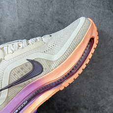 Nike Pegasus Premium SE 舒适百搭减震防滑耐磨透气 低帮跑步鞋 简约又不失活力,上脚超吸睛。 它不 Nike Pegasus Premium SE 舒适百搭减震防滑耐磨透气 低帮跑步鞋 简约又不失活力,上脚超吸睛。 它不