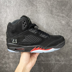 AJ5万圣节 Air Jordan 5 Halloween 舒适贴合 复古篮球鞋 黑红 货号:HQ7978-001 OG AJ5万圣节 Air Jordan 5 Halloween 舒适贴合 复古篮球鞋 黑红 货号:HQ7978-001 OG