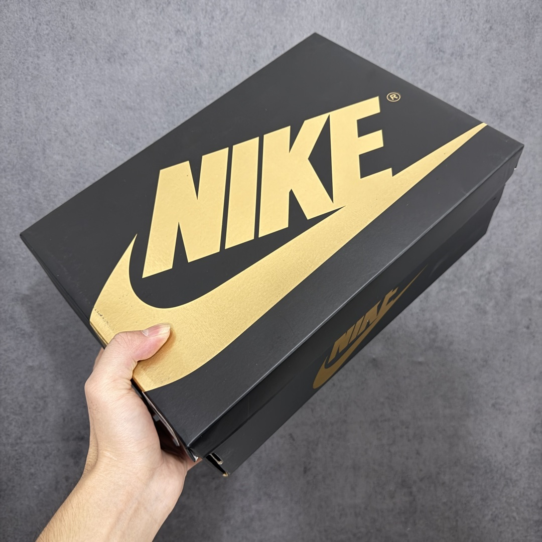 Air Jordan AJ1 Low 低帮 黑金 玄武 国区限定黑色 IO3147-001 市面最具代表性版本 口碑大厂 Air Jordan AJ1 Low 低帮 黑金 玄武 国区限定黑色 IO3147-001 市面最具代表性版本 口碑大厂
