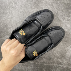 Air Jordan AJ1 Low 低帮 黑金 玄武 国区限定黑色 IO3147-001 市面最具代表性版本 口碑大厂 Air Jordan AJ1 Low 低帮 黑金 玄武 国区限定黑色 IO3147-001 市面最具代表性版本 口碑大厂