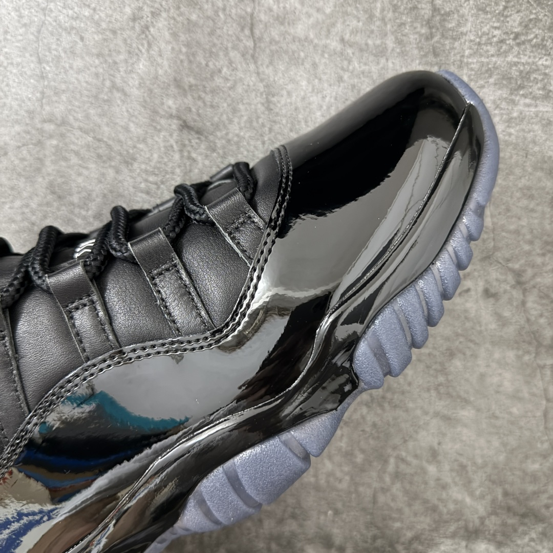 Comme Ces Garçons × Air Jordan 11 High CDG x AJ11 高帮 联名黑色 AJ Comme Ces Garçons × Air Jordan 11 High CDG x AJ11 高帮 联名黑色 AJ