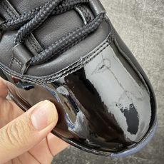 Comme Ces Garçons × Air Jordan 11 High CDG x AJ11 高帮 联名黑色 AJ Comme Ces Garçons × Air Jordan 11 High CDG x AJ11 高帮 联名黑色 AJ