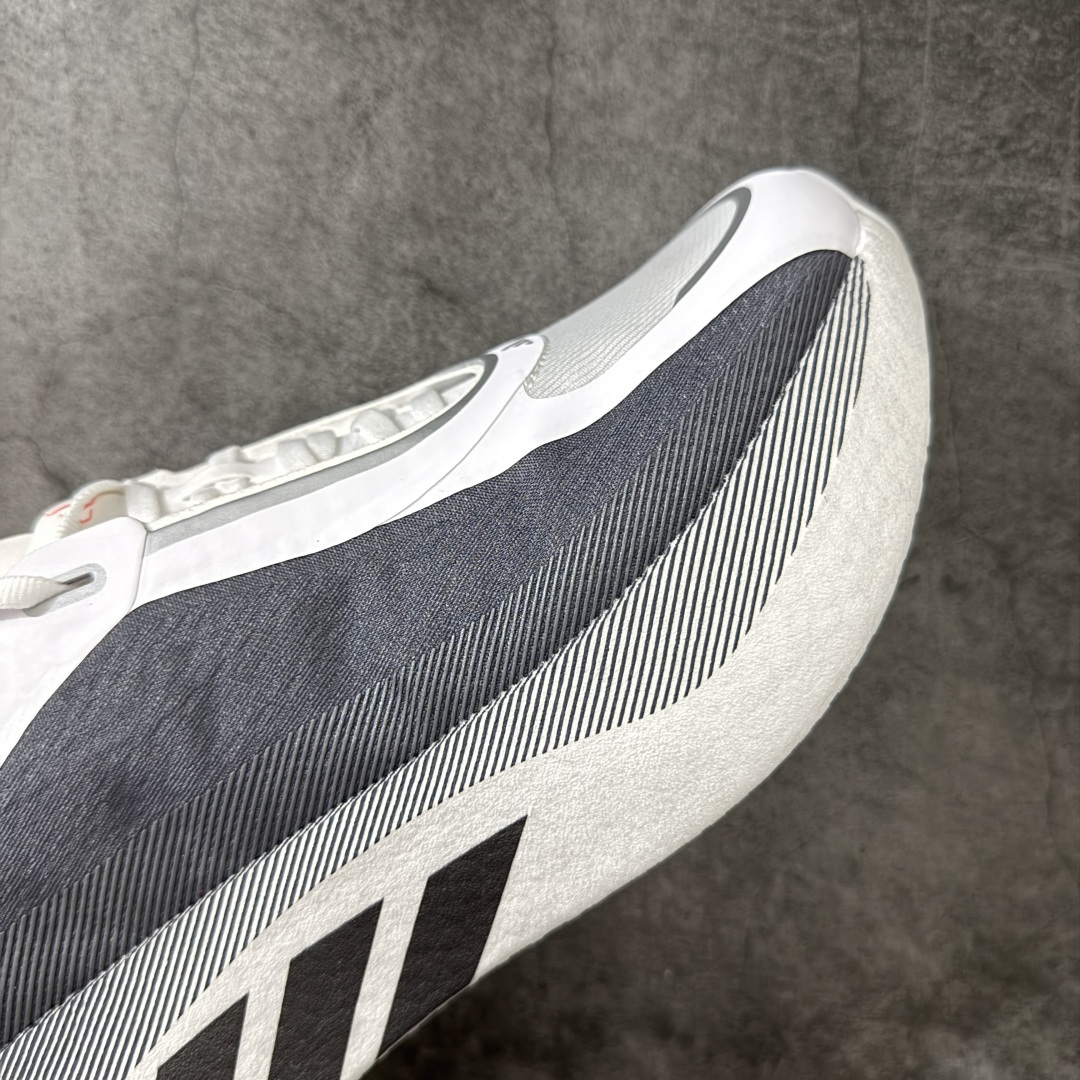 Adidas Hyperboost EDGE M 缓震运动休闲轻便透气跑步鞋 采用adidas PRIMEKNIT鞋面 