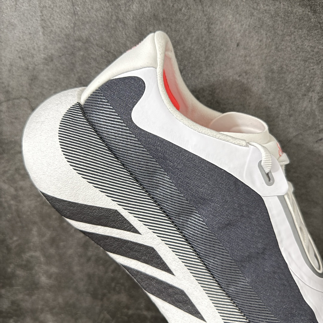 Adidas Hyperboost EDGE M 缓震运动休闲轻便透气跑步鞋 采用adidas PRIMEKNIT鞋面 