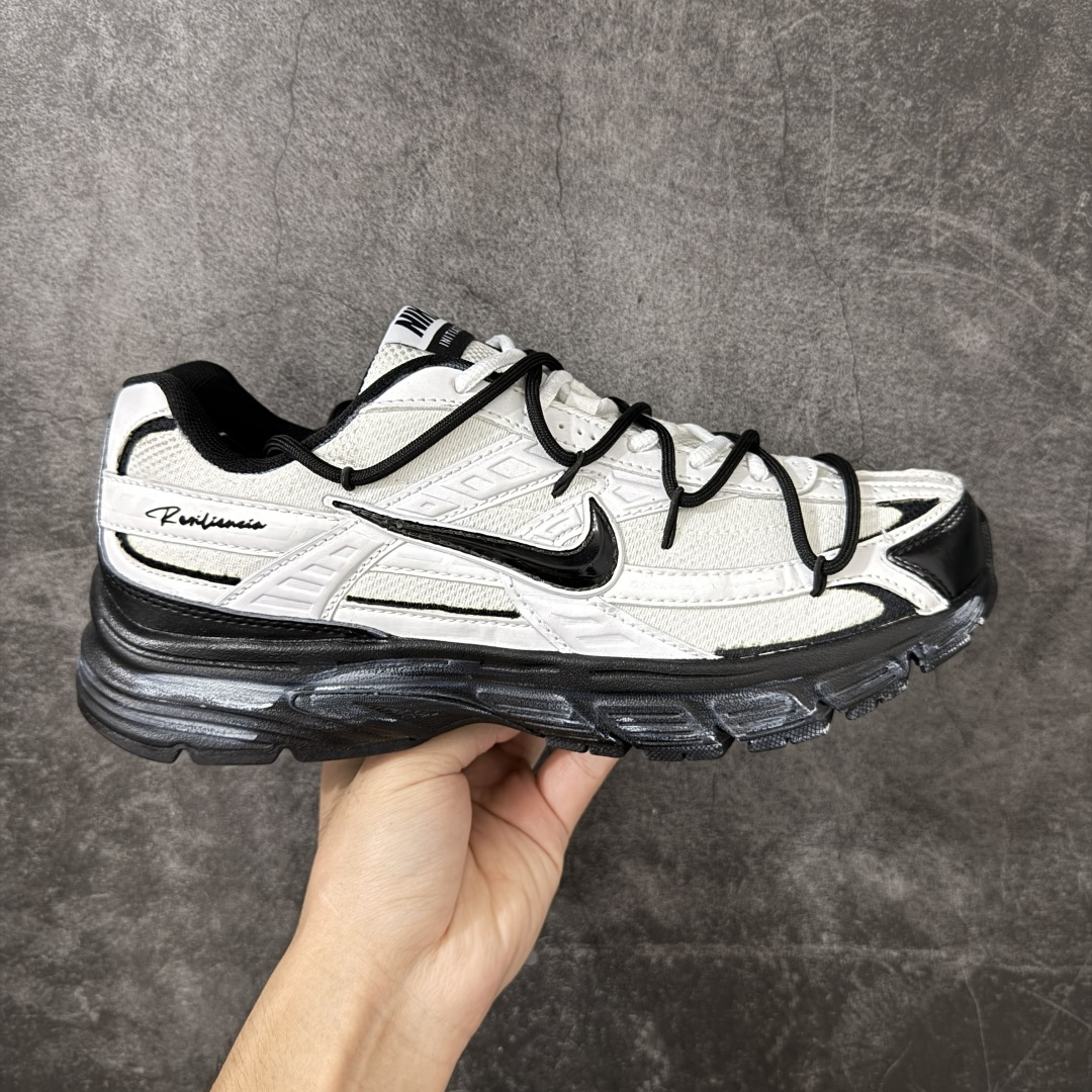 NIKE INITIATOR 创始者系列复古休闲运动舒适跑鞋 此款为人工手绘定制图案 原版基于Nike Initiato NIKE INITIATOR 创始者系列复古休闲运动舒适跑鞋 此款为人工手绘定制图案 原版基于Nike Initiato