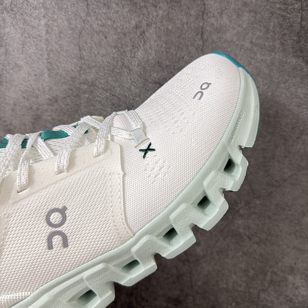 On Cloud X 5昂跑 舒适柔软 休闲 跑步鞋 On昂跑Cloud X5适合日常休闲穿着，云状结构提供柔软的缓震脚