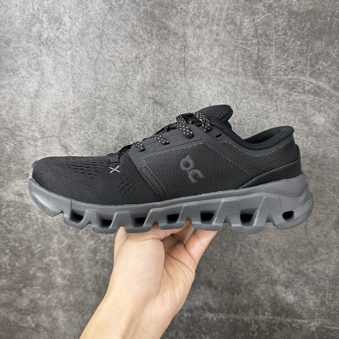 On Cloud X 5昂跑 舒适柔软 休闲 跑步鞋 On昂跑Cloud X5适合日常休闲穿着，云状结构提供柔软的缓震脚