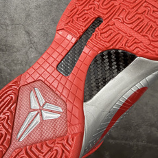 顶级纯原 NK Zoom Kobe V 科比5代复刻实战运动低帮文化篮球鞋 银红色 IV2712-001 完美复刻公司 顶级纯原 NK Zoom Kobe V 科比5代复刻实战运动低帮文化篮球鞋 银红色 IV2712-001 完美复刻公司