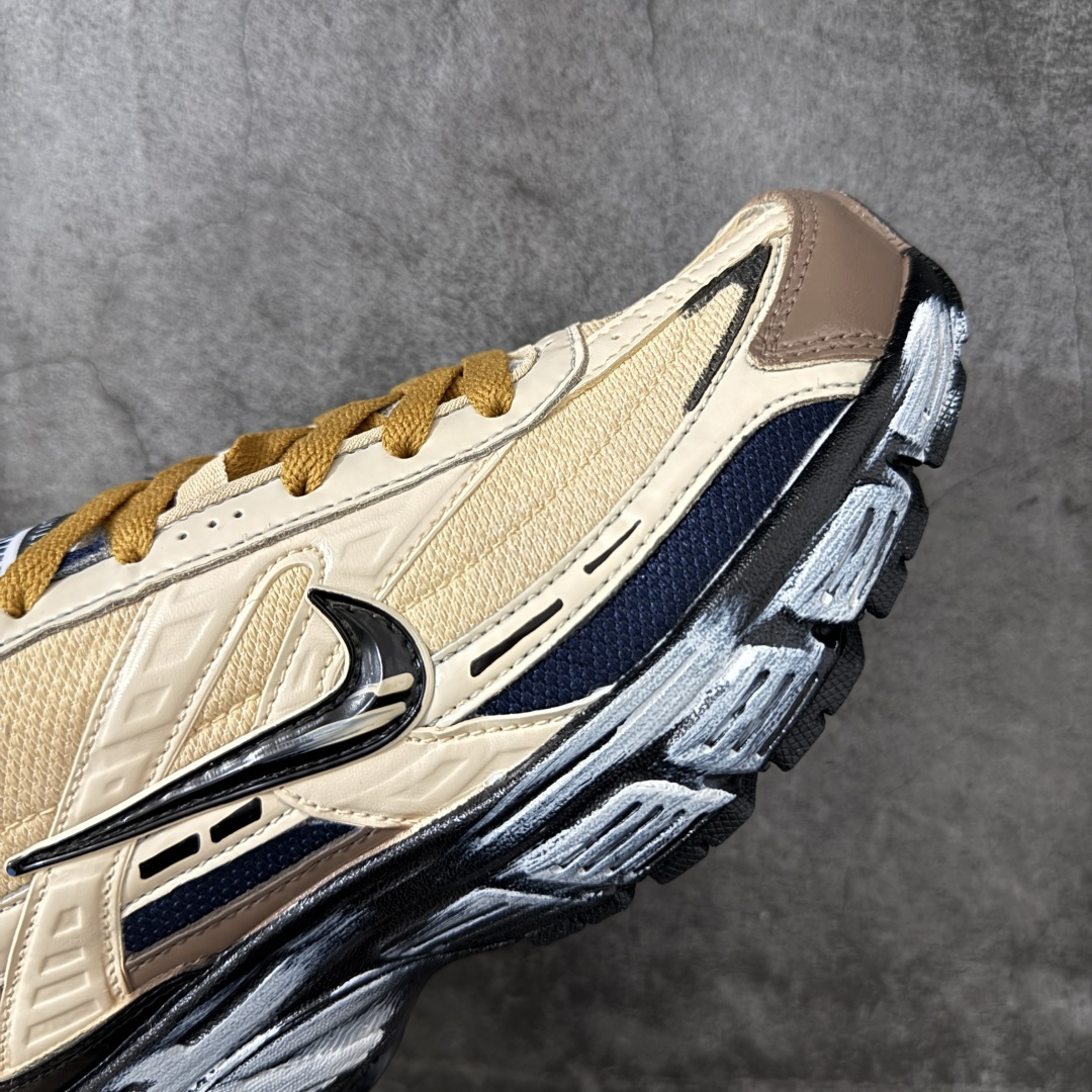 NIKE INITIATOR 创始者系列复古休闲运动舒适跑鞋 此款为人工手绘定制图案 原版基于Nike Initiato