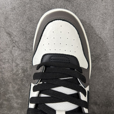 OFF-WHITE Out Of Office OW低帮时尚板鞋 白黑 全新版本 大厂出货 全头层软质皮料 质感满分💯 OFF-WHITE Out Of Office OW低帮时尚板鞋 白黑 全新版本 大厂出货 全头层软质皮料 质感满分💯