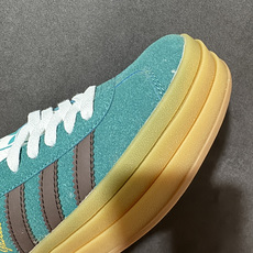 Adidas Originals Gazelle Bold 三叶草厚底休闲防滑耐磨低帮板鞋 #原厂原数据版型 原厂皮料切 Adidas Originals Gazelle Bold 三叶草厚底休闲防滑耐磨低帮板鞋 #原厂原数据版型 原厂皮料切