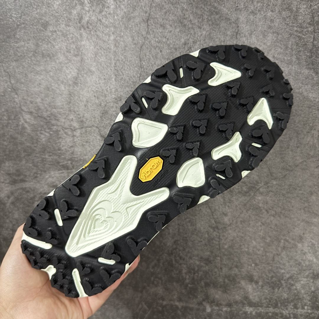 HOKA ONE ONE SPEEDGOAT 7 舒适百搭越野跑鞋 原版原数据开发打造 区别市面先行通货 最强品质可随意 HOKA ONE ONE SPEEDGOAT 7 舒适百搭越野跑鞋 原版原数据开发打造 区别市面先行通货 最强品质可随意