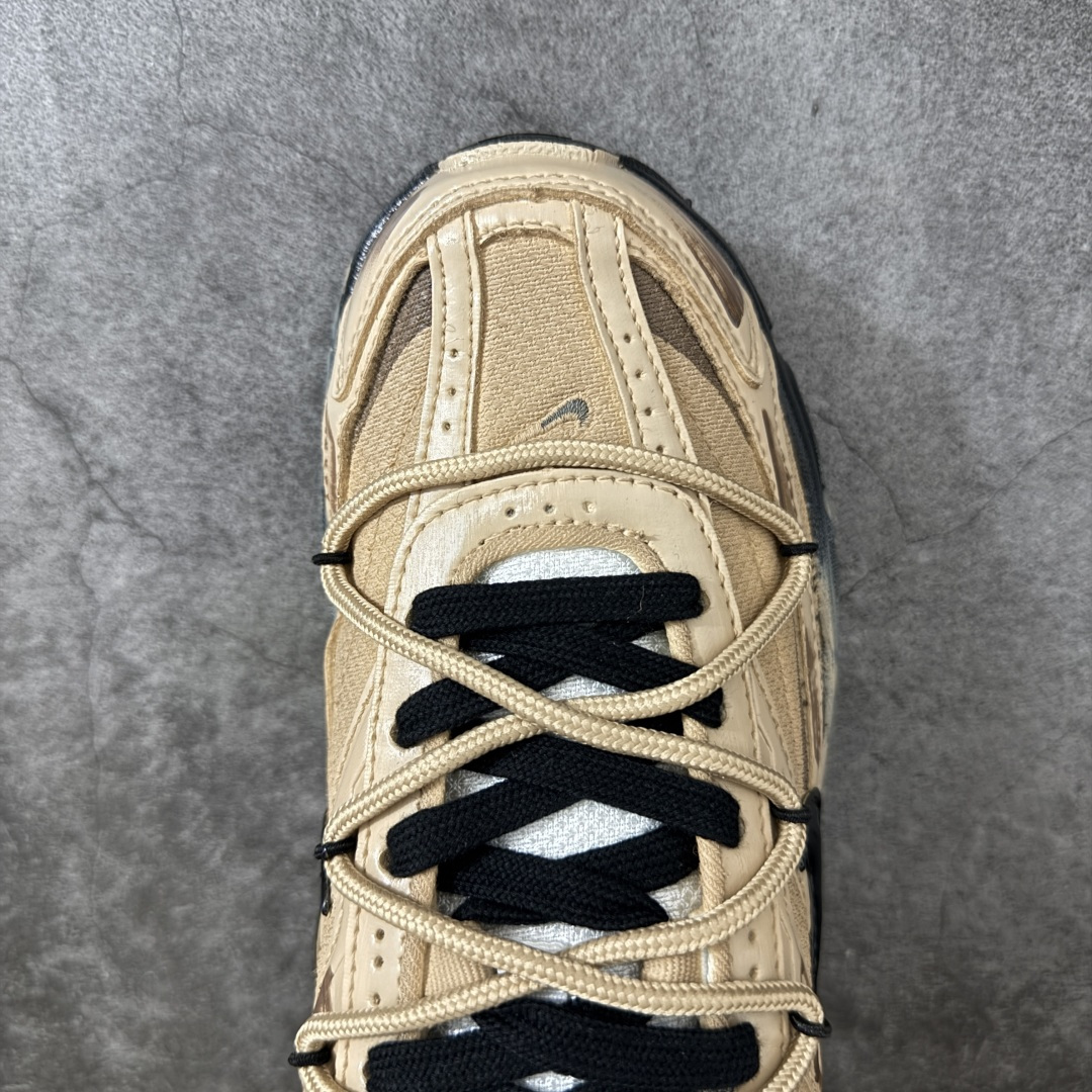 Nike V5 RNR 手工绘制恶作剧涂鸦 复古做旧 解构绑带 舒适百搭防滑耐磨 低帮跑步鞋 此款为人工手绘定制图案 原 Nike V5 RNR 手工绘制恶作剧涂鸦 复古做旧 解构绑带 舒适百搭防滑耐磨 低帮跑步鞋 此款为人工手绘定制图案 原