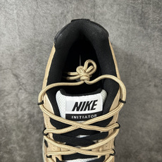 Nike V5 RNR 手工绘制恶作剧涂鸦 复古做旧 解构绑带 舒适百搭防滑耐磨 低帮跑步鞋 此款为人工手绘定制图案 原 Nike V5 RNR 手工绘制恶作剧涂鸦 复古做旧 解构绑带 舒适百搭防滑耐磨 低帮跑步鞋 此款为人工手绘定制图案 原