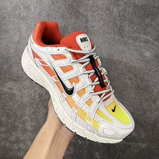 Nike P-6000 Premium系列低帮复古老爹风休闲运动舒适慢跑鞋 CD6404-108 男女鞋真标半码制 升级 Nike P-6000 Premium系列低帮复古老爹风休闲运动舒适慢跑鞋 CD6404-108 男女鞋真标半码制 升级