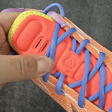 Nike Air Zoom GT Cut EP舒适贴合 篮球鞋 Gt1 橙银 货号:CZ0176-800 尺码:39-4 Nike Air Zoom GT Cut EP舒适贴合 篮球鞋 Gt1 橙银 货号:CZ0176-800 尺码:39-4