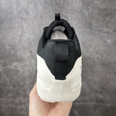 Arcteryx始祖鸟 Konseal Shoe 舒适 防滑耐磨透气支撑抓地 登山鞋 黑白色 正确原盒 全鞋采用头层麂皮 Arcteryx始祖鸟 Konseal Shoe 舒适 防滑耐磨透气支撑抓地 登山鞋 黑白色 正确原盒 全鞋采用头层麂皮