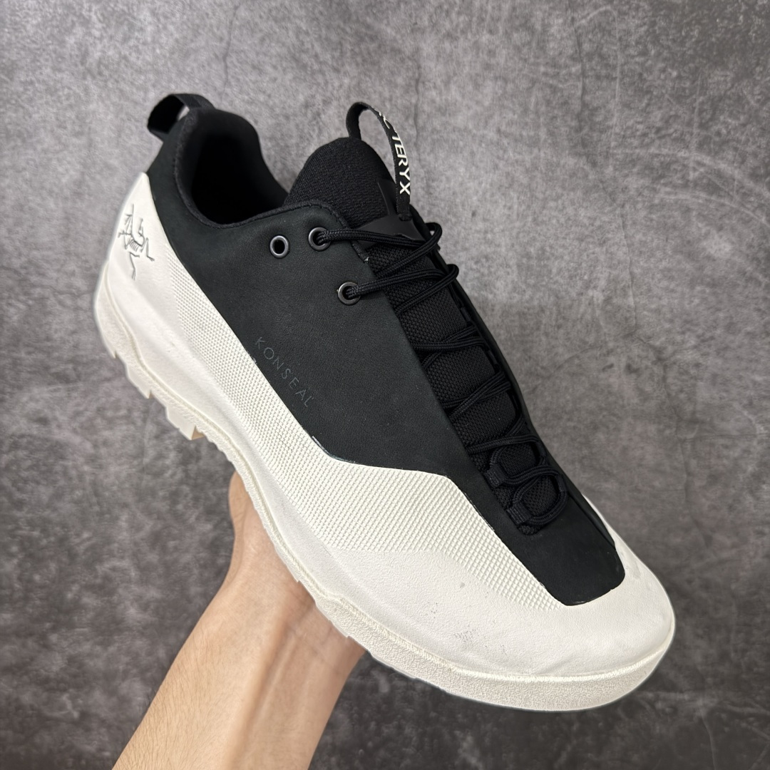 Arcteryx始祖鸟 Konseal Shoe 舒适 防滑耐磨透气支撑抓地 登山鞋 黑白色 正确原盒 全鞋采用头层麂皮 Arcteryx始祖鸟 Konseal Shoe 舒适 防滑耐磨透气支撑抓地 登山鞋 黑白色 正确原盒 全鞋采用头层麂皮