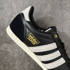 adidas originals JAPAN W IH5490 黑白 原版原楦 独立开发 专注训练鞋 只做最好 鞋面采用 adidas originals JAPAN W IH5490 黑白 原版原楦 独立开发 专注训练鞋 只做最好 鞋面采用
