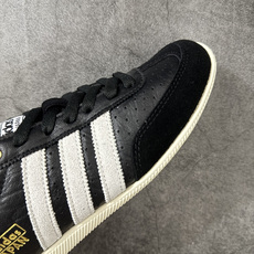 adidas originals JAPAN W IH5490 黑白 原版原楦 独立开发 专注训练鞋 只做最好 鞋面采用 adidas originals JAPAN W IH5490 黑白 原版原楦 独立开发 专注训练鞋 只做最好 鞋面采用