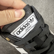 adidas originals JAPAN W IH5490 黑白 原版原楦 独立开发 专注训练鞋 只做最好 鞋面采用 adidas originals JAPAN W IH5490 黑白 原版原楦 独立开发 专注训练鞋 只做最好 鞋面采用