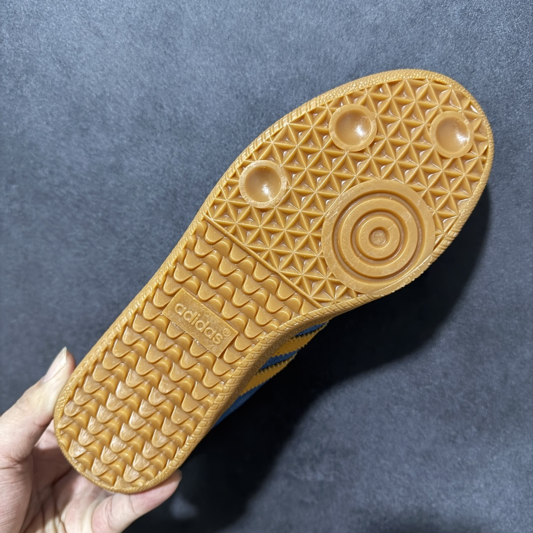 Adidas Originals Samba OG 阿迪桑巴舞系列绅士德训足球风百搭低帮休闲运动板鞋 货号: LA398