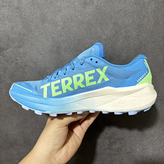 阿迪达斯 adidas Terrex Agravic 4 运动舒适防滑耐磨 低帮跑步鞋 阿迪达斯革新力作!「破纪录轻跑鞋 阿迪达斯 adidas Terrex Agravic 4 运动舒适防滑耐磨 低帮跑步鞋 阿迪达斯革新力作!「破纪录轻跑鞋