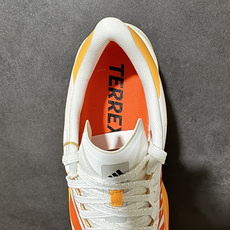 阿迪达斯 adidas Terrex Agravic 4 运动舒适防滑耐磨 低帮跑步鞋 阿迪达斯革新力作!「破纪录轻跑鞋 阿迪达斯 adidas Terrex Agravic 4 运动舒适防滑耐磨 低帮跑步鞋 阿迪达斯革新力作!「破纪录轻跑鞋