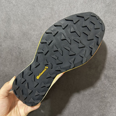 阿迪达斯 adidas Terrex Agravic 4 运动舒适防滑耐磨 低帮跑步鞋 阿迪达斯革新力作!「破纪录轻跑鞋 阿迪达斯 adidas Terrex Agravic 4 运动舒适防滑耐磨 低帮跑步鞋 阿迪达斯革新力作!「破纪录轻跑鞋