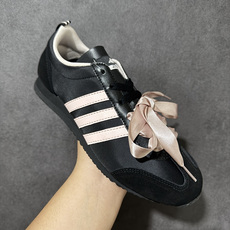 Adidas Originals VS JOG 2.0 阿迪达斯 舒适百搭 低帮 德训鞋 货号:KH5558 尺码:36 Adidas Originals VS JOG 2.0 阿迪达斯 舒适百搭 低帮 德训鞋 货号:KH5558 尺码:36