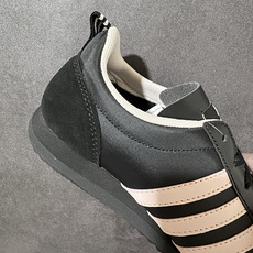Adidas Originals VS JOG 2.0 阿迪达斯 舒适百搭 低帮 德训鞋 货号:KH5558 尺码:36 Adidas Originals VS JOG 2.0 阿迪达斯 舒适百搭 低帮 德训鞋 货号:KH5558 尺码:36