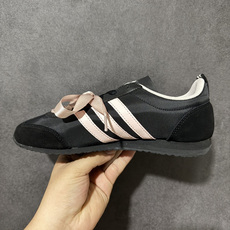 Adidas Originals VS JOG 2.0 阿迪达斯 舒适百搭 低帮 德训鞋 货号:KH5558 尺码:36 Adidas Originals VS JOG 2.0 阿迪达斯 舒适百搭 低帮 德训鞋 货号:KH5558 尺码:36