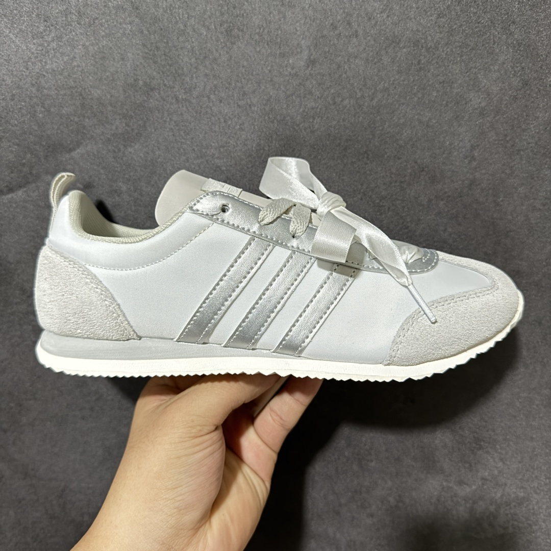 Adidas Originals VS JOG 2.0 阿迪达斯 舒适百搭 低帮 德训鞋 货号:KH7659 尺码:36