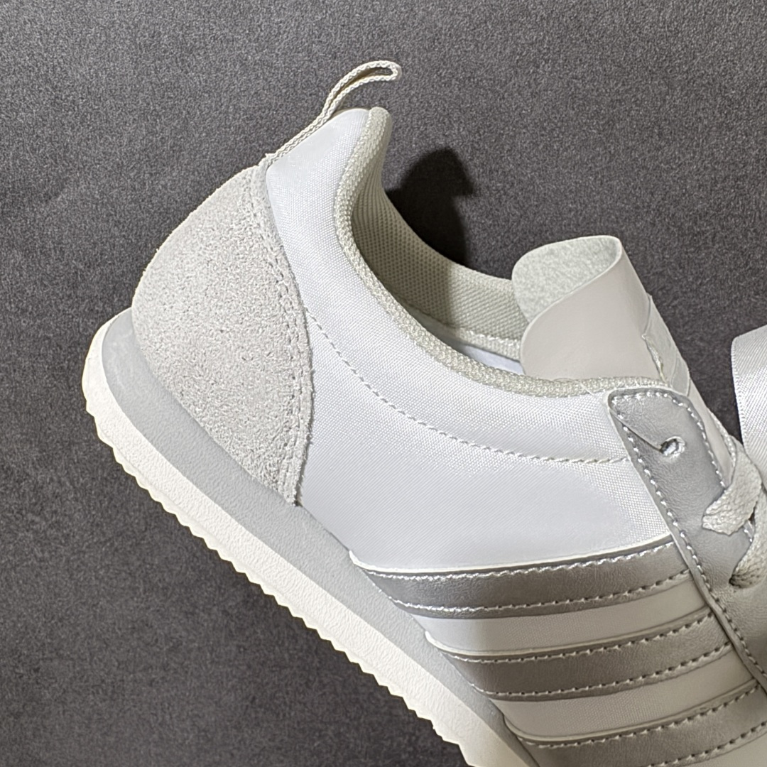 Adidas Originals VS JOG 2.0 阿迪达斯 舒适百搭 低帮 德训鞋 货号:KH7659 尺码:36 Adidas Originals VS JOG 2.0 阿迪达斯 舒适百搭 低帮 德训鞋 货号:KH7659 尺码:36
