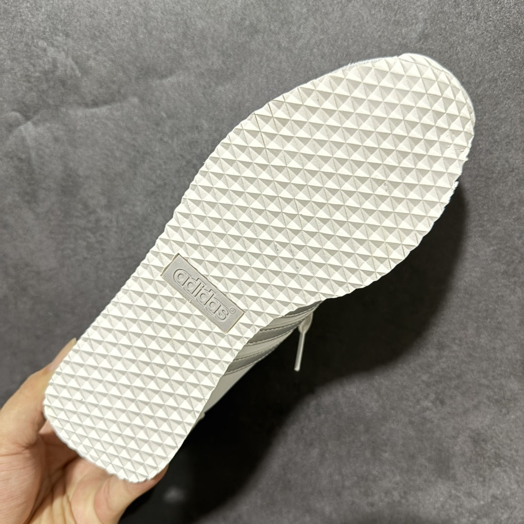 Adidas Originals VS JOG 2.0 阿迪达斯 舒适百搭 低帮 德训鞋 货号:KH7659 尺码:36 Adidas Originals VS JOG 2.0 阿迪达斯 舒适百搭 低帮 德训鞋 货号:KH7659 尺码:36