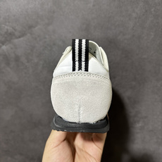 Adidas Originals VS JOG 2.0 阿迪达斯 舒适百搭 低帮 德训鞋 货号:JS1122 尺码:36 Adidas Originals VS JOG 2.0 阿迪达斯 舒适百搭 低帮 德训鞋 货号:JS1122 尺码:36