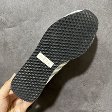 Adidas Originals VS JOG 2.0 阿迪达斯 舒适百搭 低帮 德训鞋 货号:JS1122 尺码:36 Adidas Originals VS JOG 2.0 阿迪达斯 舒适百搭 低帮 德训鞋 货号:JS1122 尺码:36