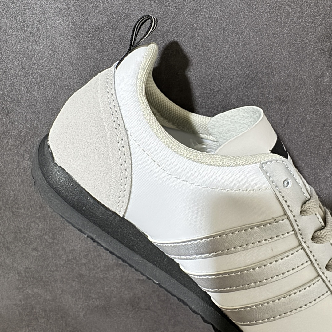 Adidas Originals VS JOG 2.0 阿迪达斯 舒适百搭 低帮 德训鞋 货号:JS1122 尺码:36 Adidas Originals VS JOG 2.0 阿迪达斯 舒适百搭 低帮 德训鞋 货号:JS1122 尺码:36