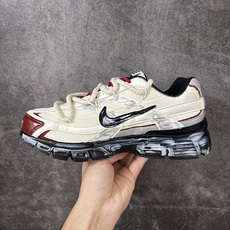 Nike V5 RNR 手工绘制恶作剧涂鸦 复古做旧 解构绑带 舒适百搭防滑耐磨 低帮跑步鞋 此款为人工手绘定制图案 原 Nike V5 RNR 手工绘制恶作剧涂鸦 复古做旧 解构绑带 舒适百搭防滑耐磨 低帮跑步鞋 此款为人工手绘定制图案 原