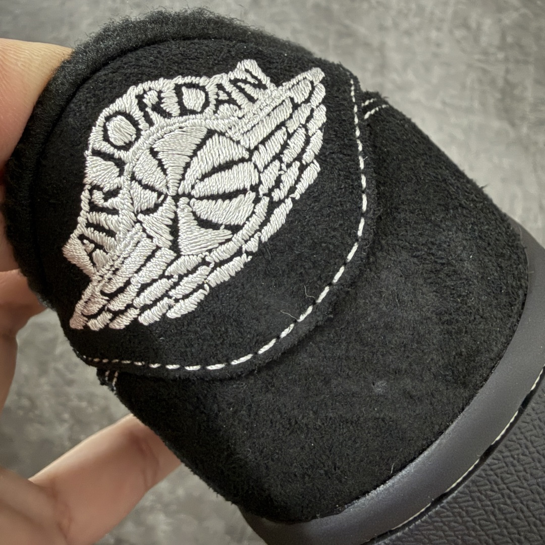 Travis Scott x Air Jordan AJ1 Low OG SPTS联名白黑倒钩低帮 DM7866-001 Travis Scott x Air Jordan AJ1 Low OG SPTS联名白黑倒钩低帮 DM7866-001